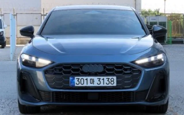 인천중고차사이트 A5 (B10) 45 TFSI 콰트로 S-라인? 매물 사진 2 - 2025/12 4,929km